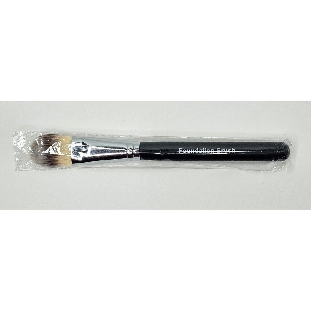 Younique Foundation Brush New